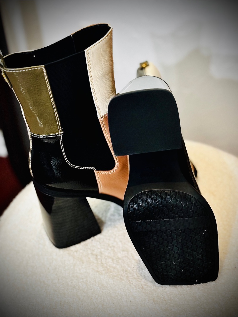 Circus by Sam Edelman Patent Leather Elastic Side Pull On Lauren Booties NWOT - Picture 7 of 10